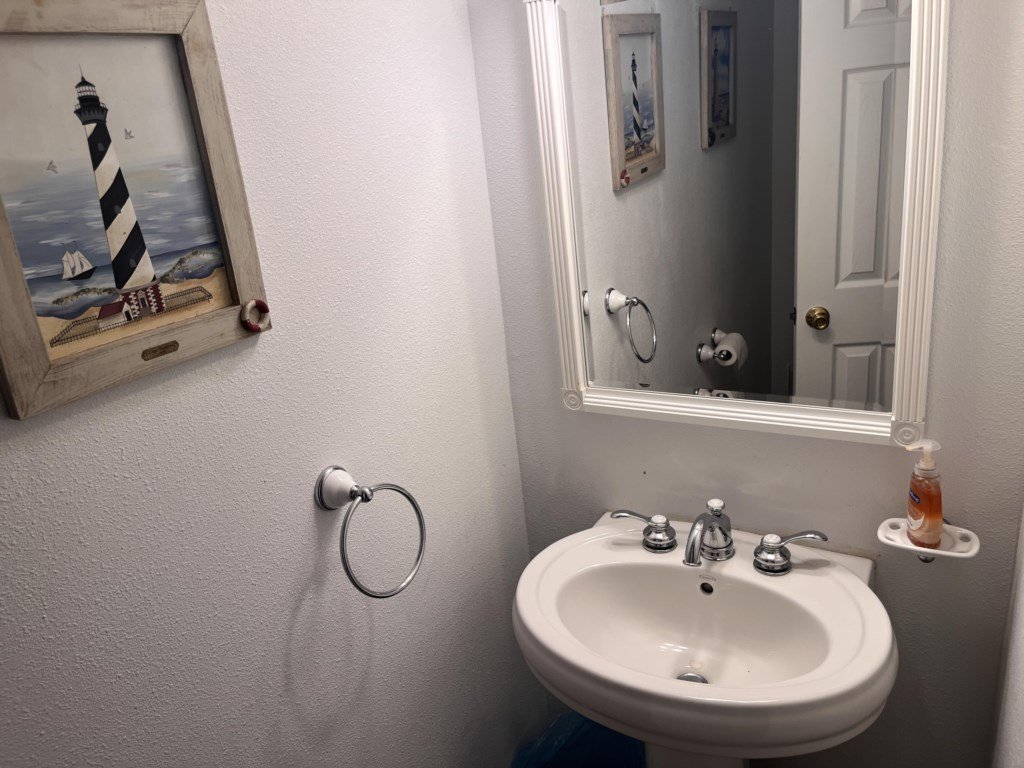 Pet Friendly Townhome with fenced backyard Vacation Rental in New Smyrna Beach - RedAwning