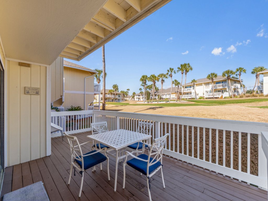 Cajun Fun 1060 Vacation Rental in Destin - RedAwning