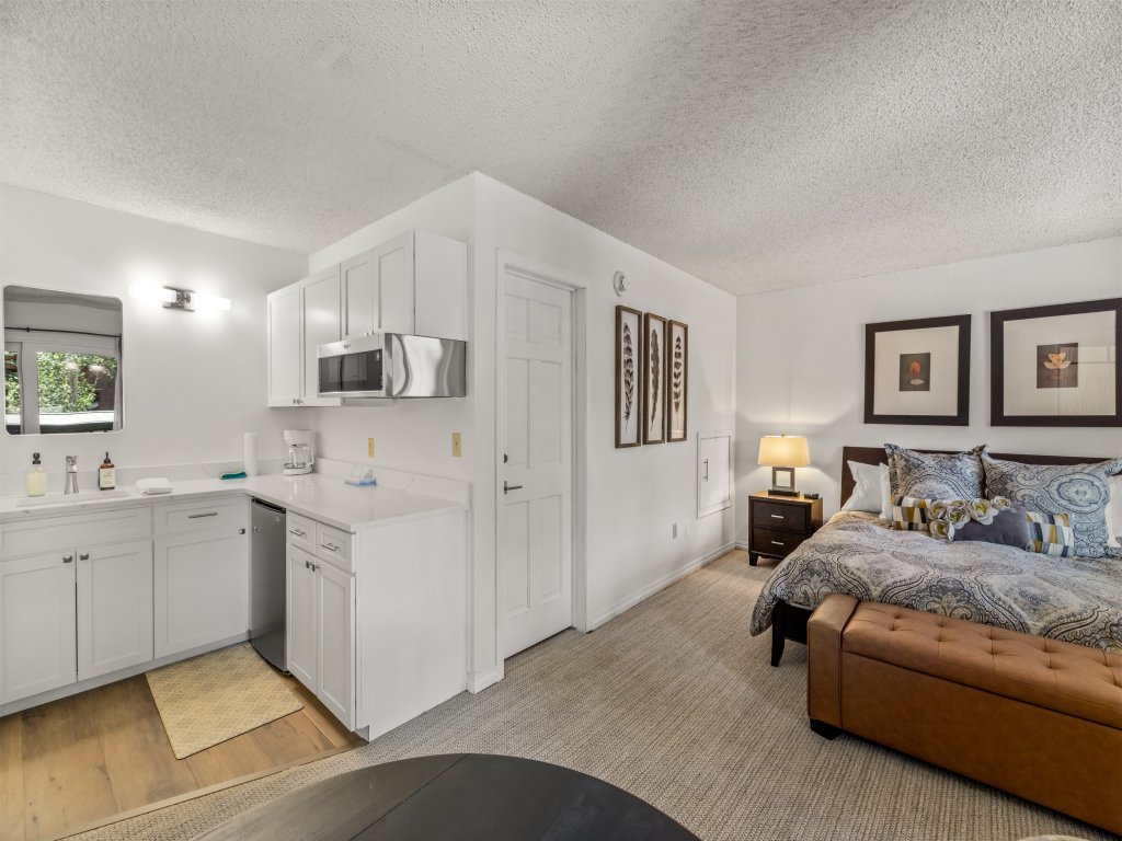 Phoenix 118 Vacation Rental in Steamboat Springs - RedAwning