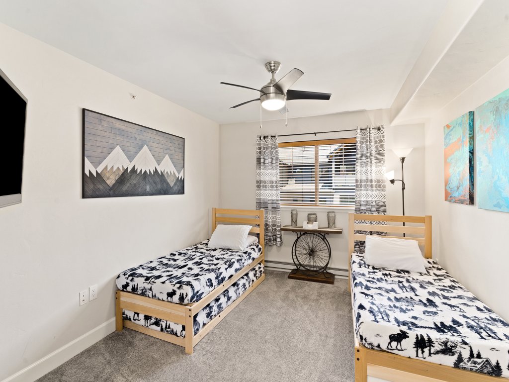 First Tracks 3301 Vacation Rental in Steamboat Springs - RedAwning