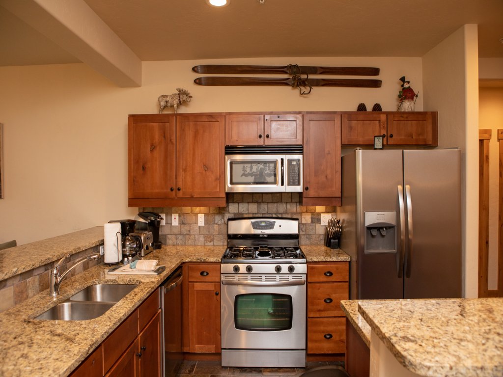 6506 Settlers Creek Townhomes Vacation Rental in Keystone - RedAwning