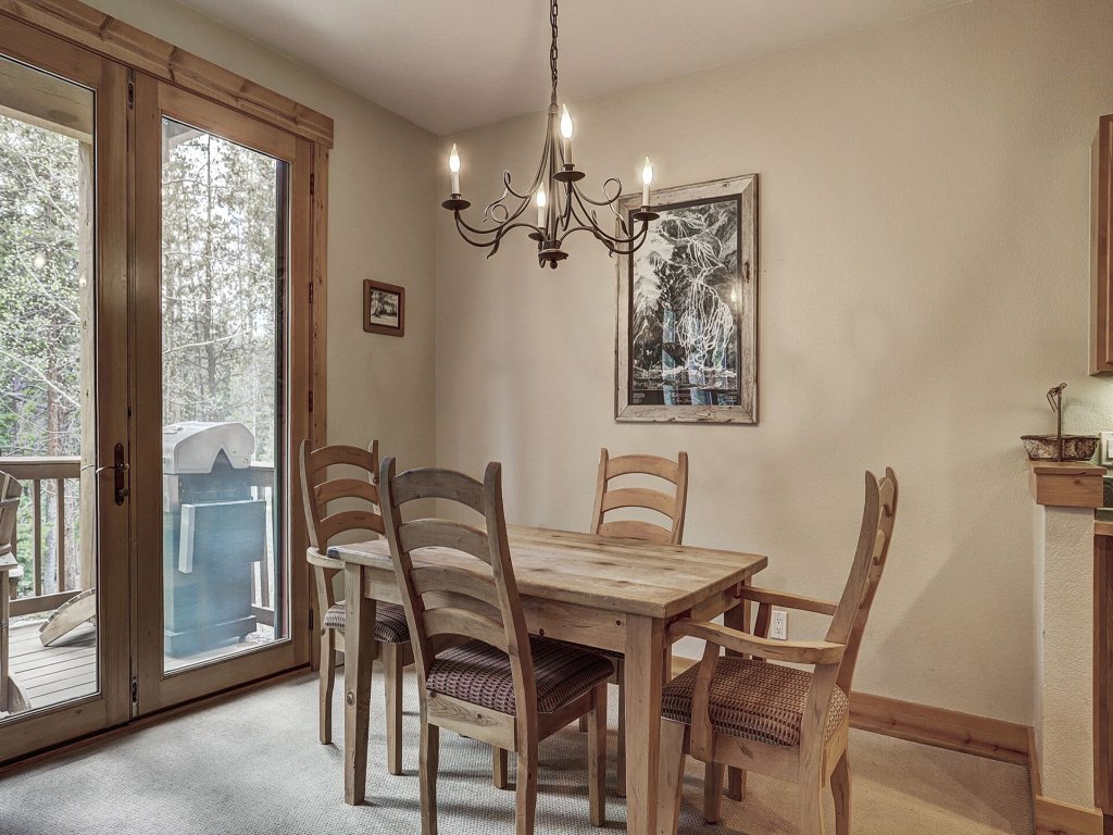 8757 Trappers Crossing Vacation Rental in Keystone - RedAwning