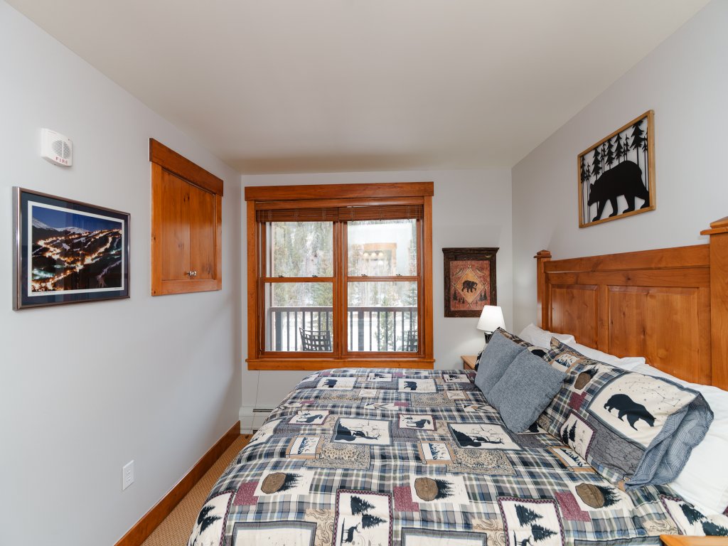 8858 The Springs Vacation Rental in Keystone - RedAwning
