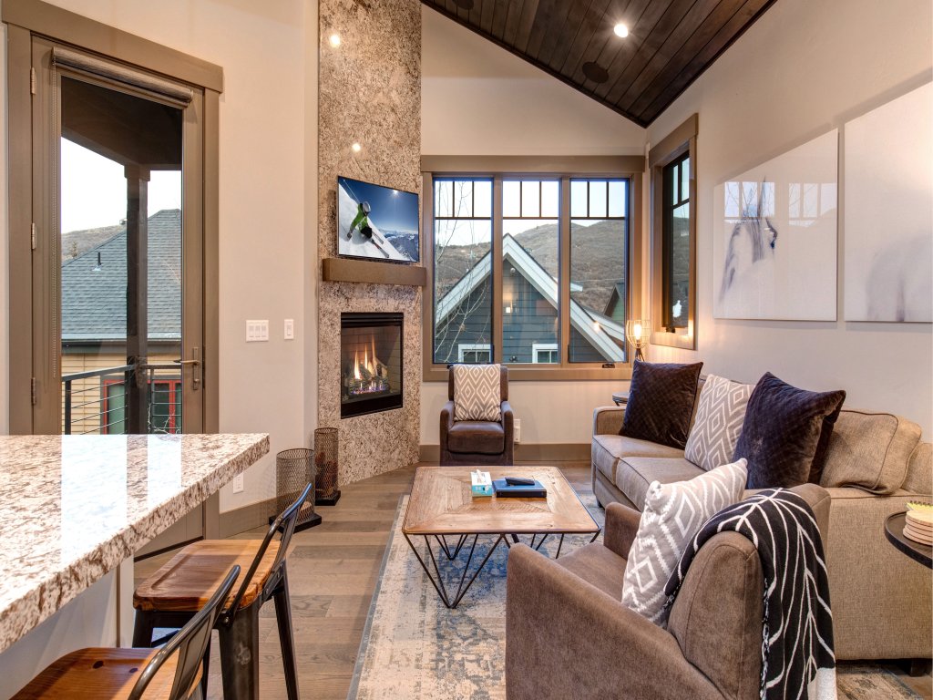 920 Modern Mountain Escape in the Heart of Park City Vacation Rental in Park City - RedAwning