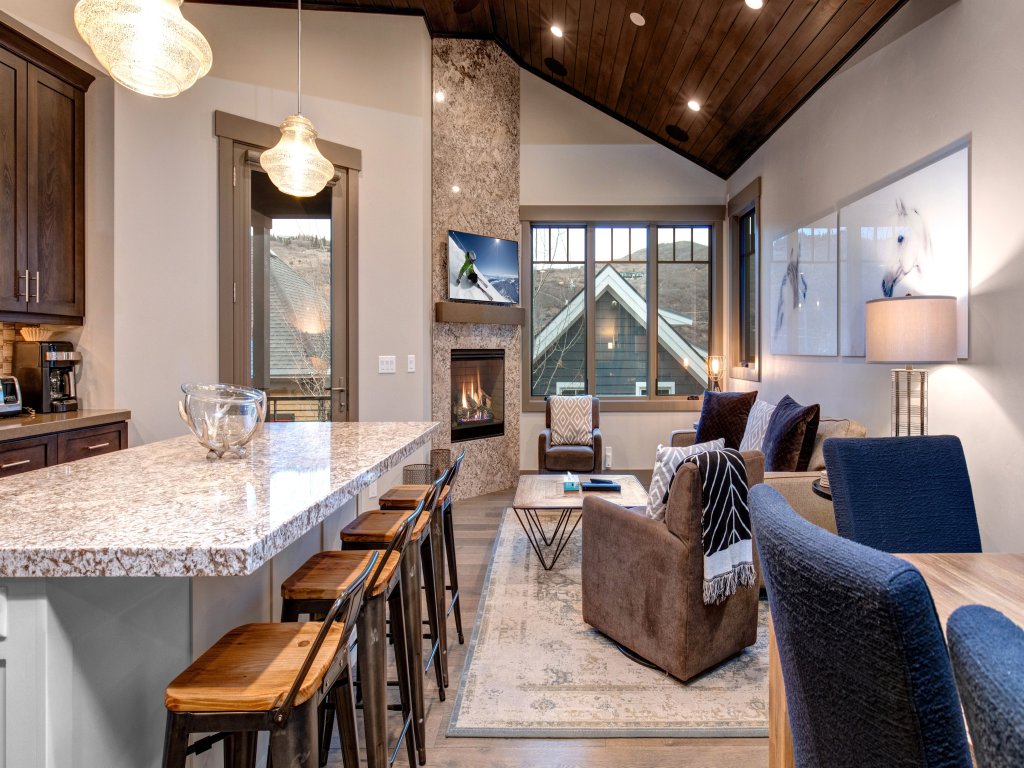 920 Modern Mountain Escape in the Heart of Park City Vacation Rental in Park City - RedAwning
