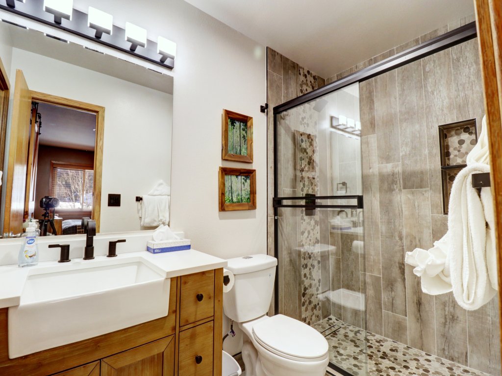315 Woodbridge Vacation Rental in Colorado - RedAwning