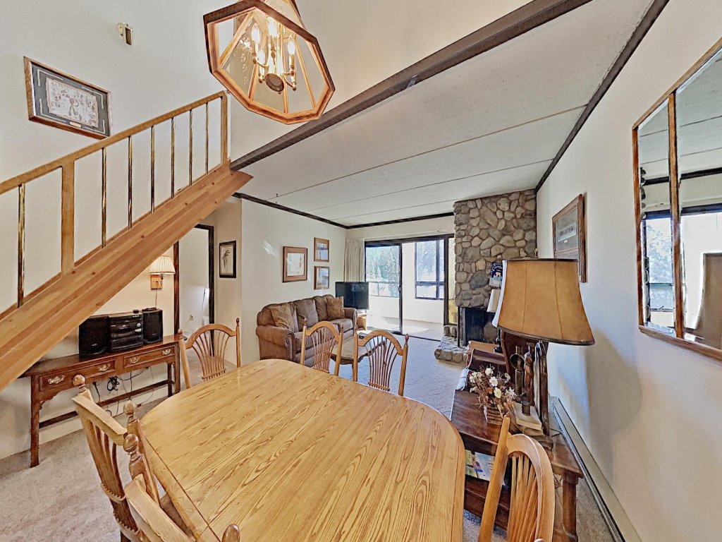 Comfortable 2 Bedroom Condo with Loft! Prime Location with Beautiful View! (Unit 406 at 1849) Vacation Rental in Mammoth Lakes - RedAwning