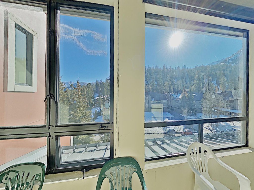Comfortable 2 Bedroom Condo with Loft! Prime Location with Beautiful View! (Unit 406 at 1849) Vacation Rental in Mammoth Lakes - RedAwning