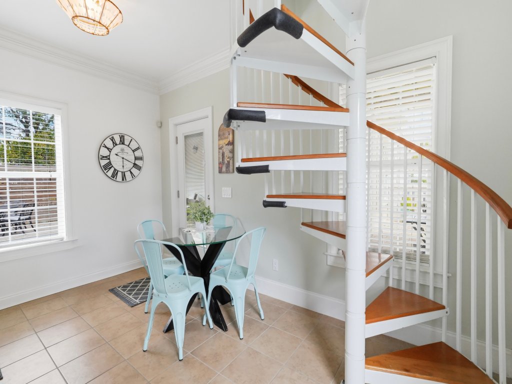 Sand Seair Vacation Rental in Inlet Beach - RedAwning