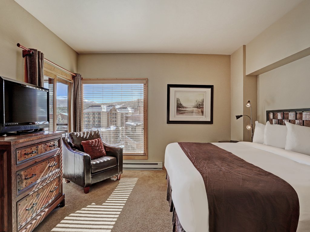 Village at Breckenridge Condos Sleeps 8 - Ski in Out + Walk downtown Vacation Rental in Breckenridge - RedAwning