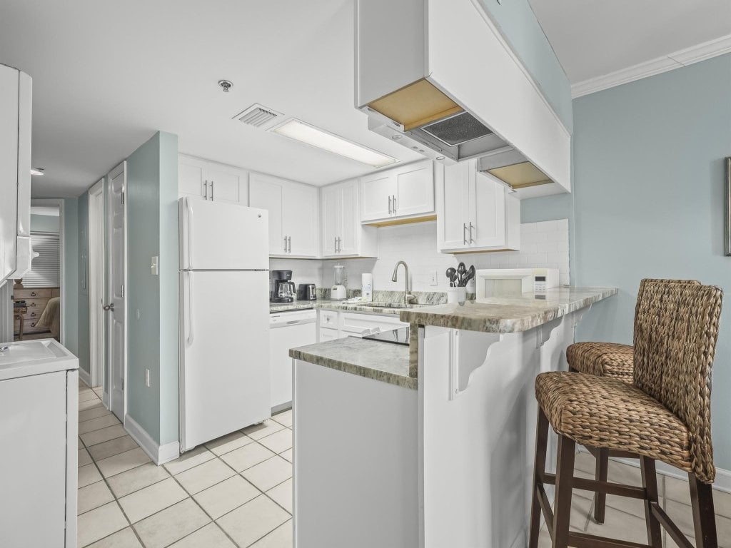Clearwater 7C Vacation Rental in Gulf Shores - RedAwning