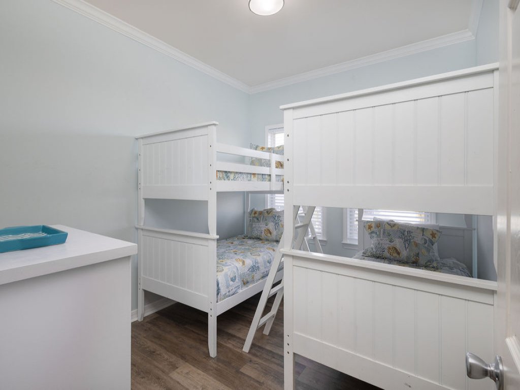 Spinnaker Pointe 4B Vacation Rental in Gulf Shores - RedAwning