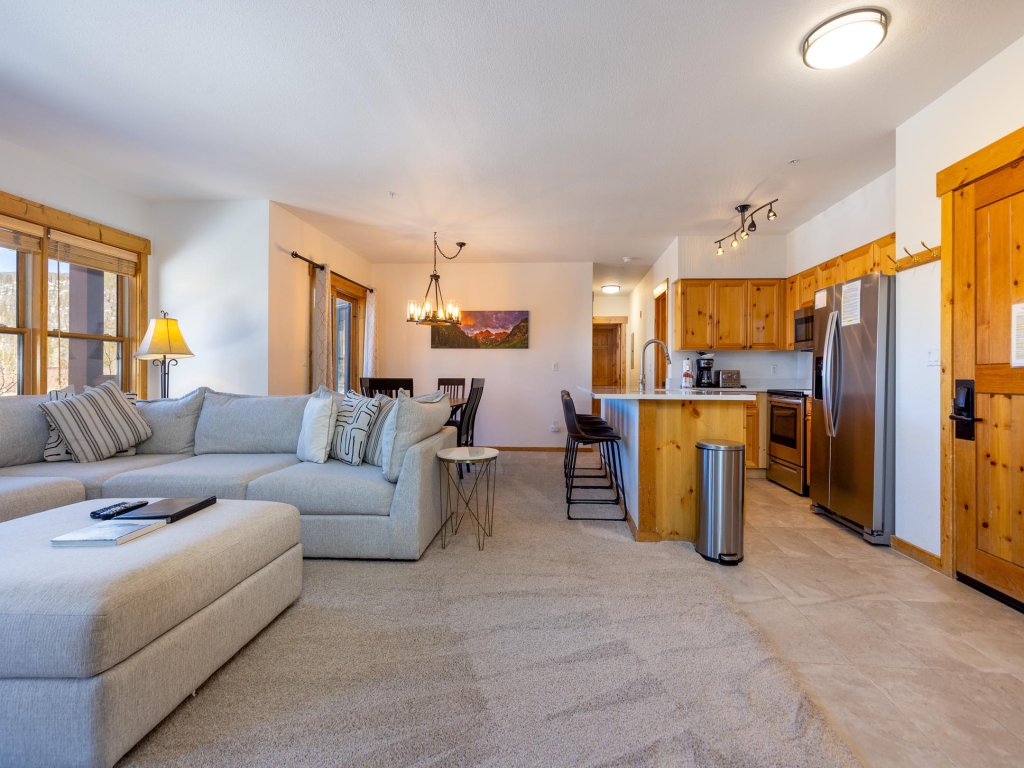 2640 Tenderfoot Vacation Rental in Keystone - RedAwning