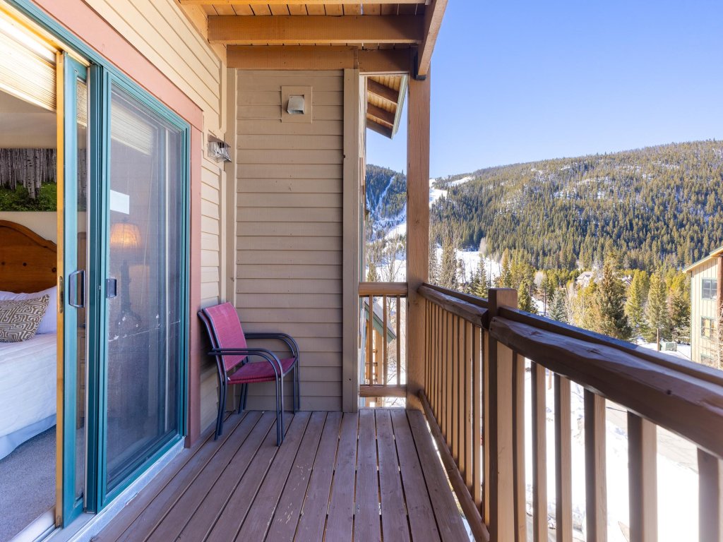 2640 Tenderfoot Vacation Rental in Keystone - RedAwning