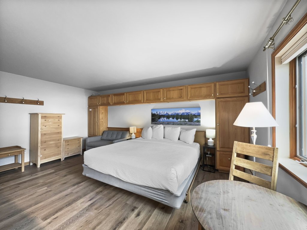 Amazing Location - Steps to American Eagle Lift - CJ202 Vacation Rental in Copper Mountain - RedAwning