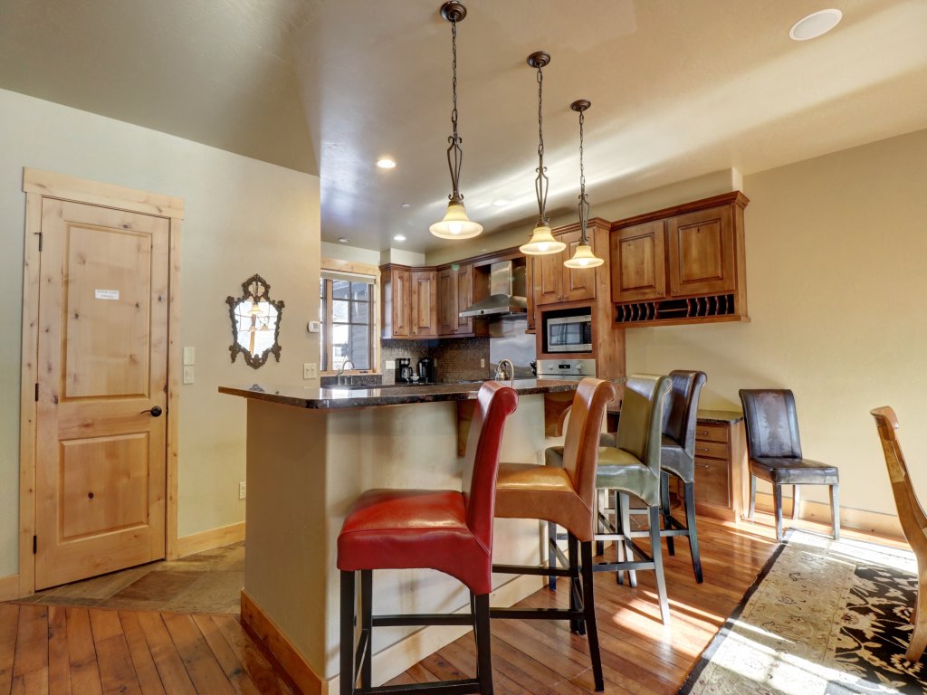Mountain Chalet Right Next To The Lift - 39B Vacation Rental in Copper Mountain - RedAwning