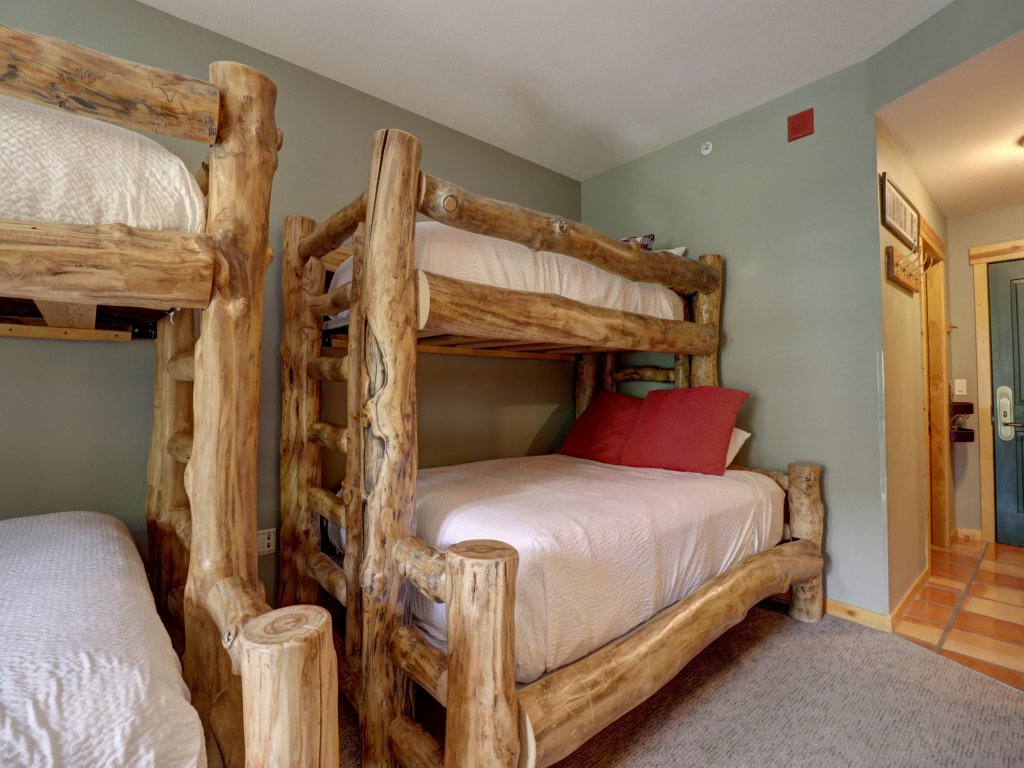 Stunning Views From This Condo - TM325 Vacation Rental in Copper Mountain - RedAwning