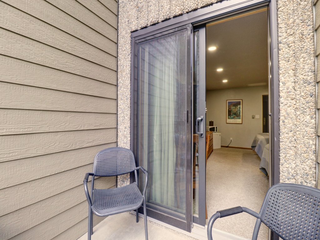 CM116S and 117H Copper Mtn Inn Vacation Rental in Copper Mountain - RedAwning