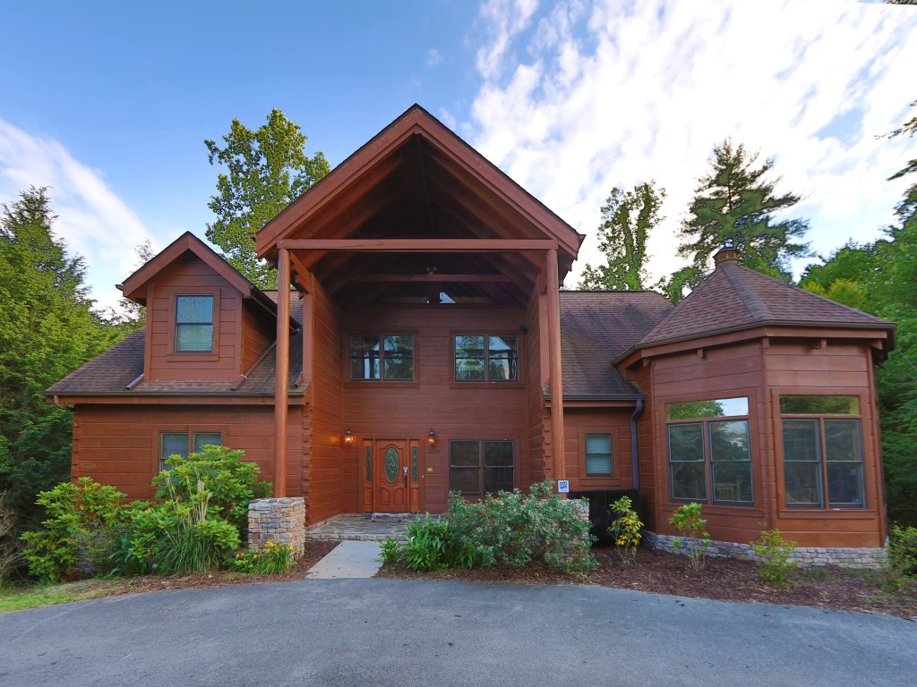 Spacious Mountain Cabin Nestled in Cedar Falls Resort Vacation Rental in Sevierville - RedAwning