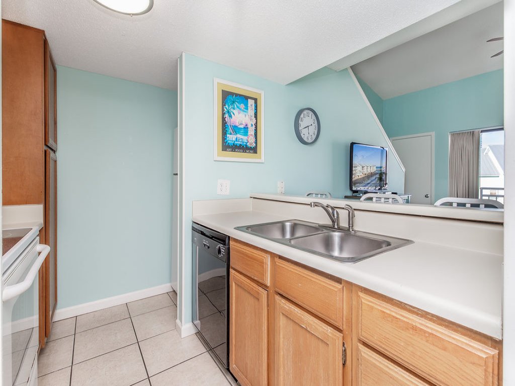 Sugar Beach 317 Vacation Rental in Orange Beach - RedAwning