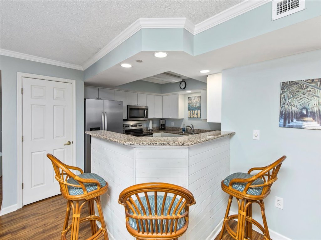 BRIGHTON TOWER 1909 3BR 3BA OCEANFRONT Vacation Rental in Myrtle Beach - RedAwning