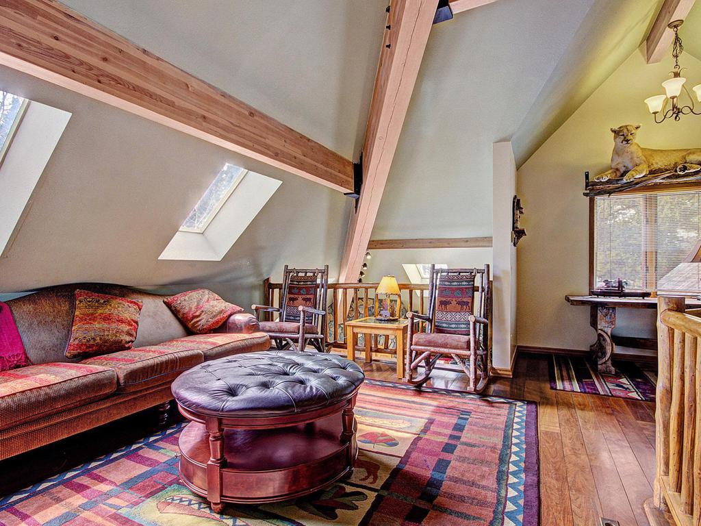 Gold King Lodge Vacation Rental in Breckenridge - RedAwning