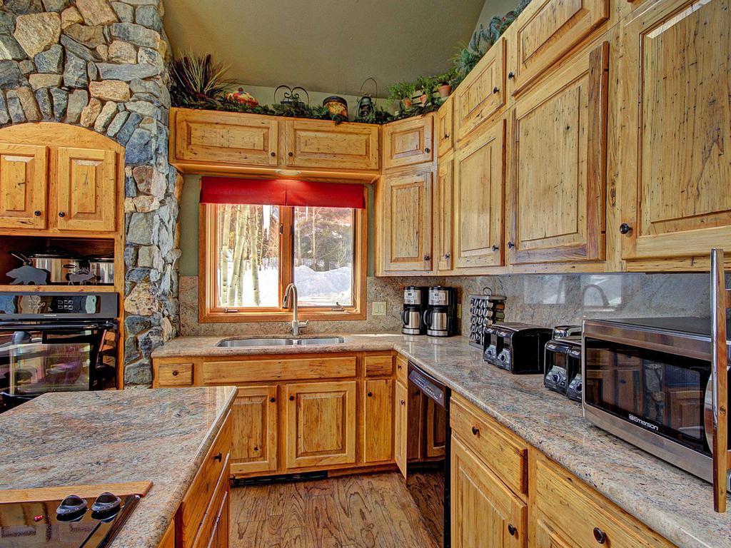 Gold King Lodge Vacation Rental in Breckenridge - RedAwning