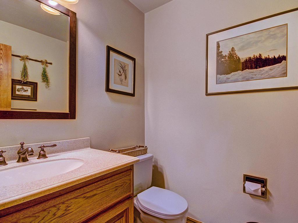 Gold King Lodge Vacation Rental in Breckenridge - RedAwning
