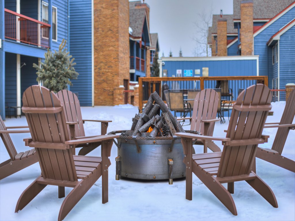 Quaint Studio in Heart of Breck Steps to Snowy Fun Vacation Rental in Breckenridge - RedAwning