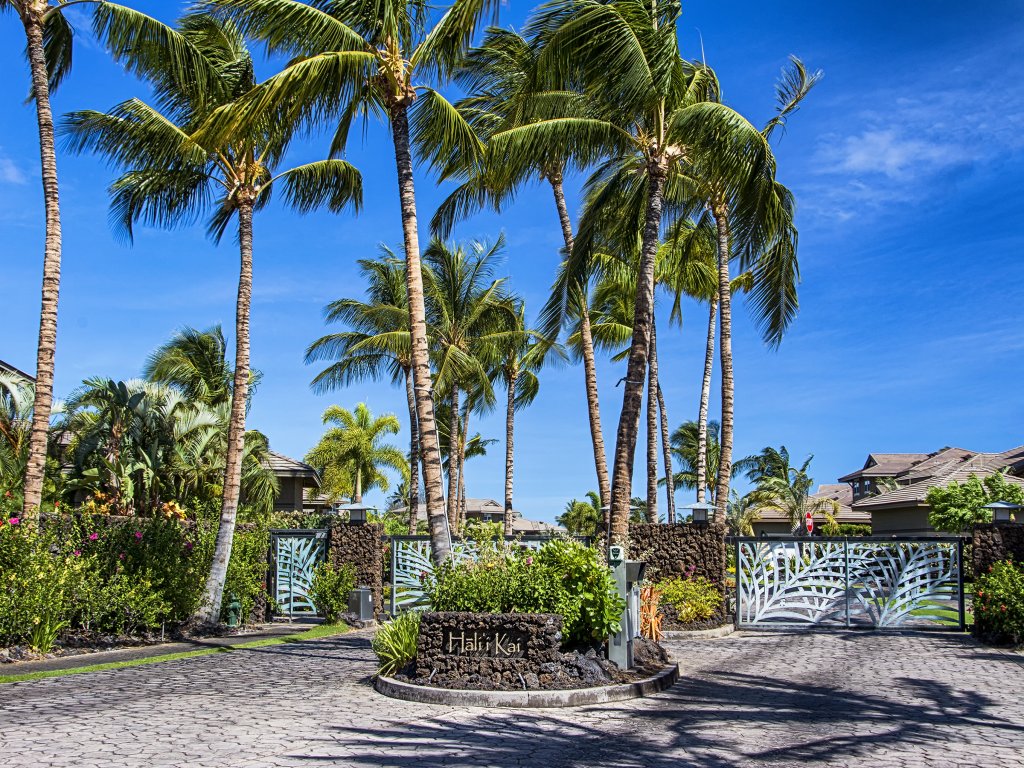 Halii Kai at Waikoloa 2B Vacation Rental in Hawaii - RedAwning