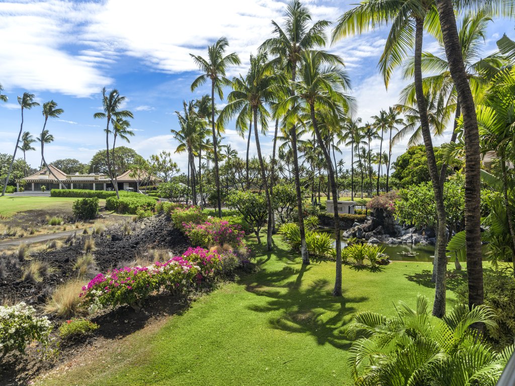 Shores at Waikoloa 234 at Bo Tree Tower Vacation Rental in Hawaii - RedAwning
