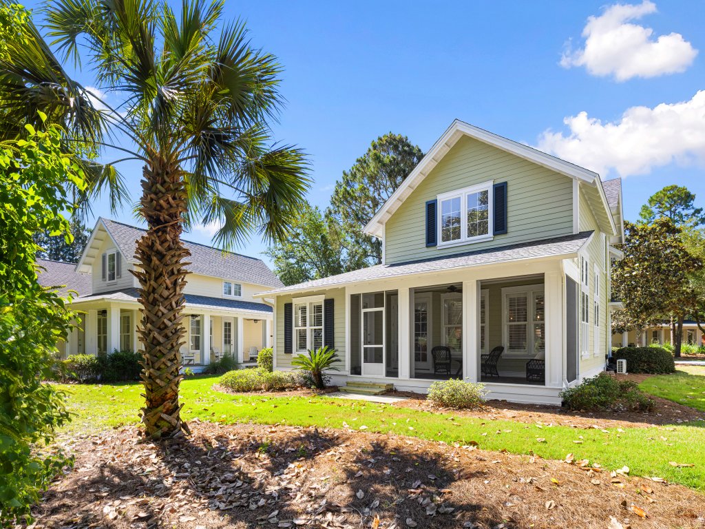 1365 Laurel Grove Vacation Rental in Miramar Beach - RedAwning