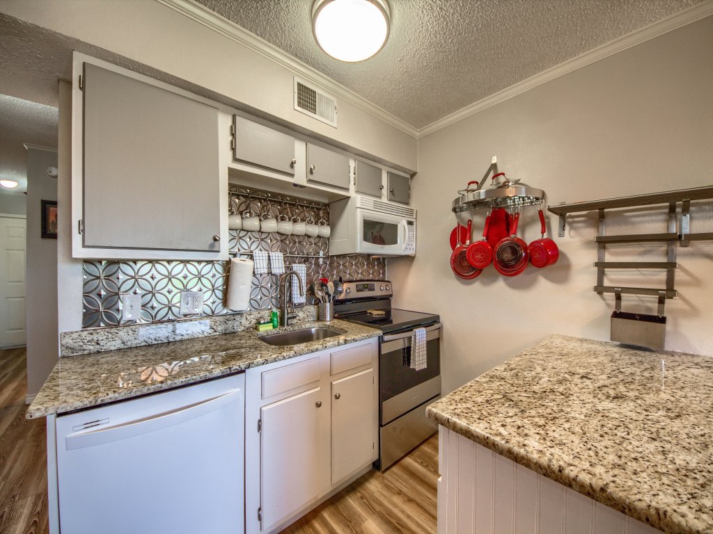 RRC A203 Sweet Retreat On The Comal Vacation Rental in New Braunfels - RedAwning