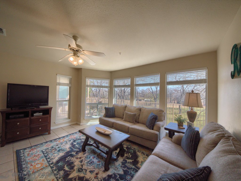 WW B201 Guadalupe Getaway  Vacation Rental in New Braunfels - RedAwning