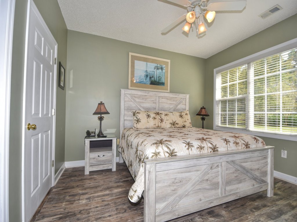 1215 Ironwood Vacation Rental in North Myrtle Beach - RedAwning