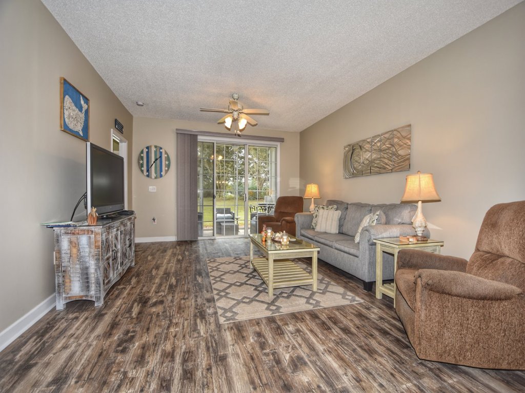 1215 Ironwood Vacation Rental in North Myrtle Beach - RedAwning