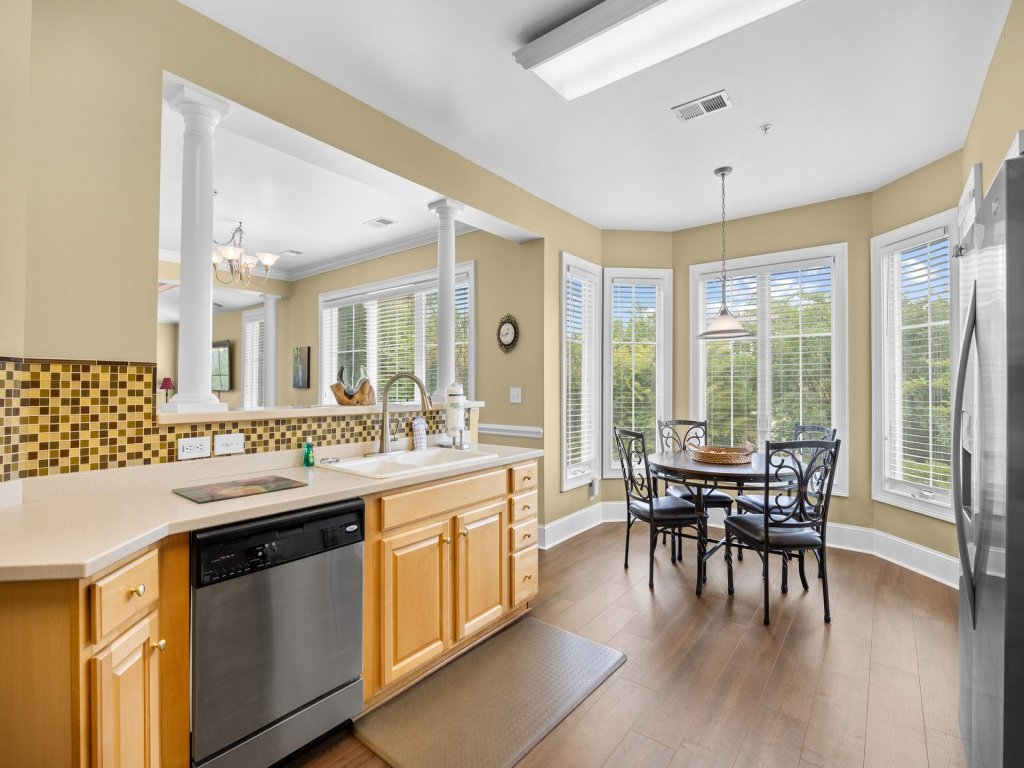 427 Edgewater Vacation Rental in North Myrtle Beach - RedAwning