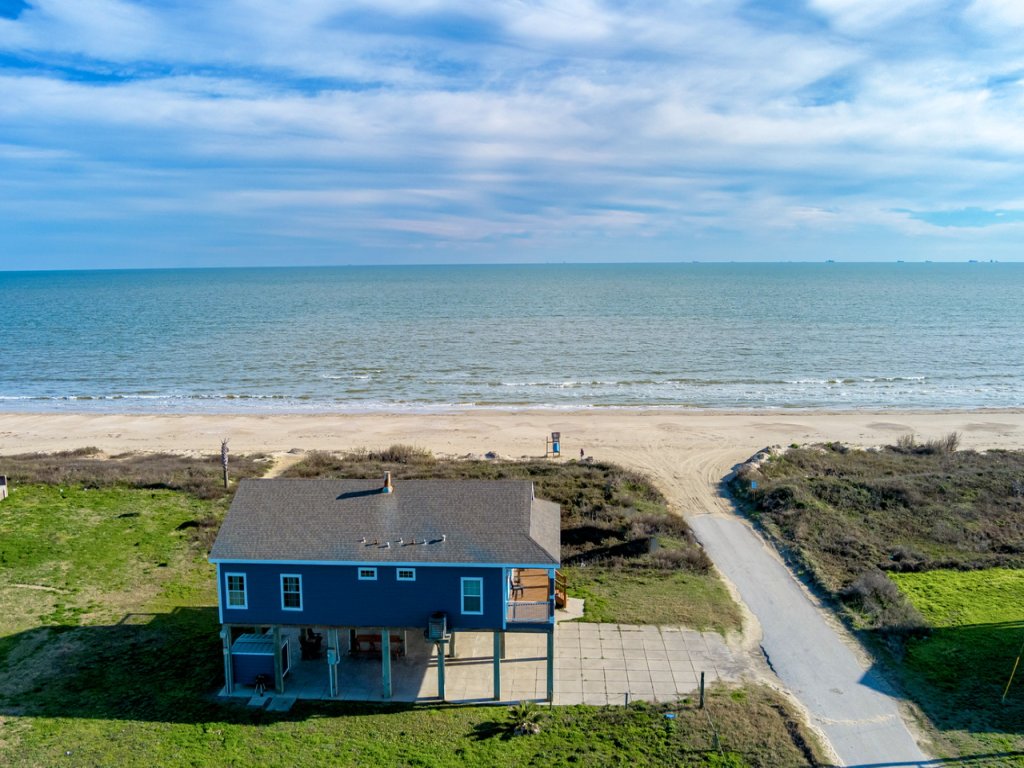 Royal View Vacation Rental in Texas - RedAwning