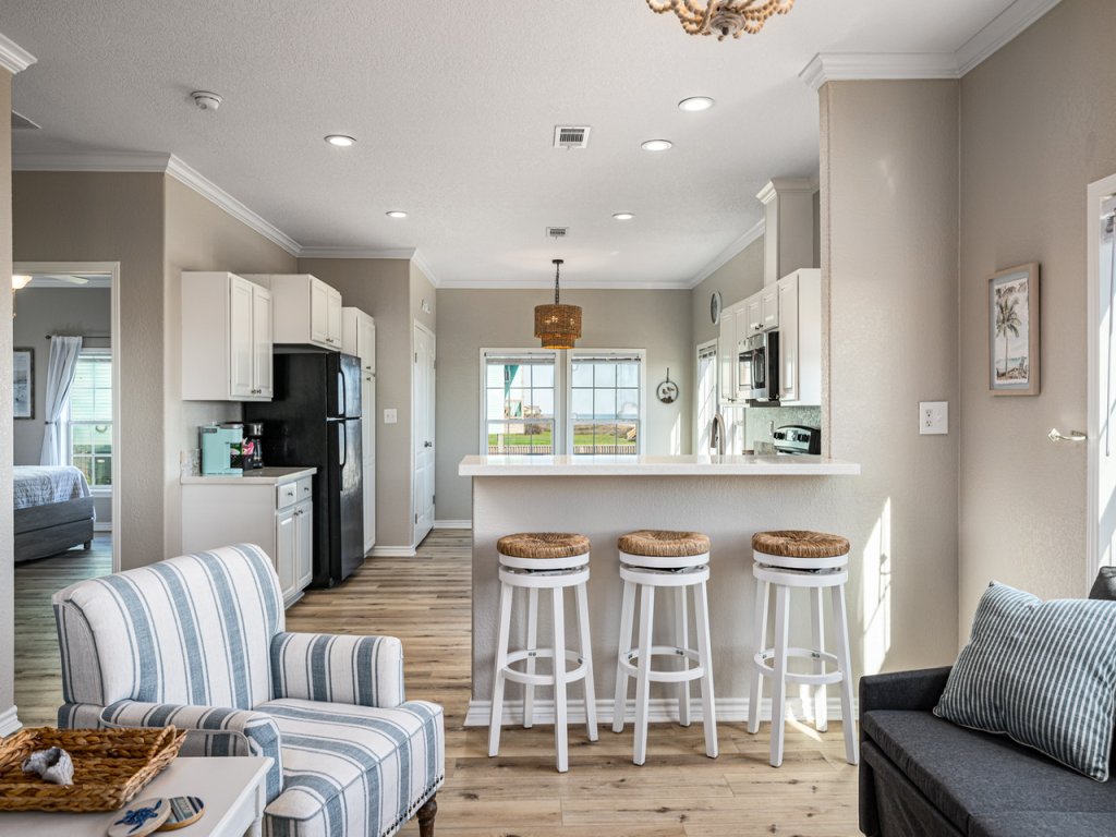 Royal View Vacation Rental in Texas - RedAwning