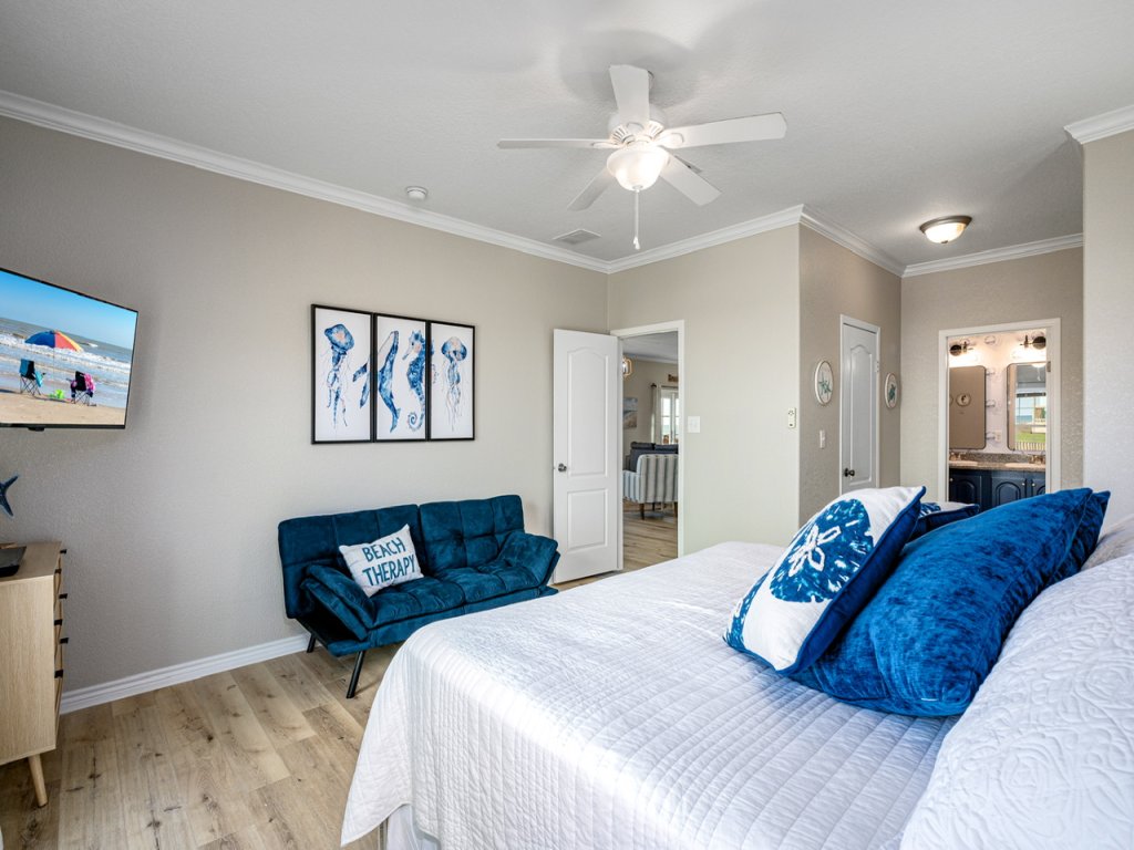 Royal View Vacation Rental in Texas - RedAwning