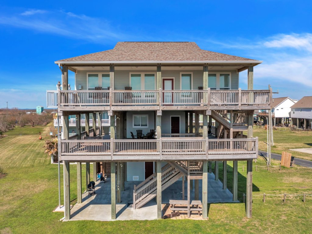 La` Bella Vie Vacation Rental in Texas - RedAwning