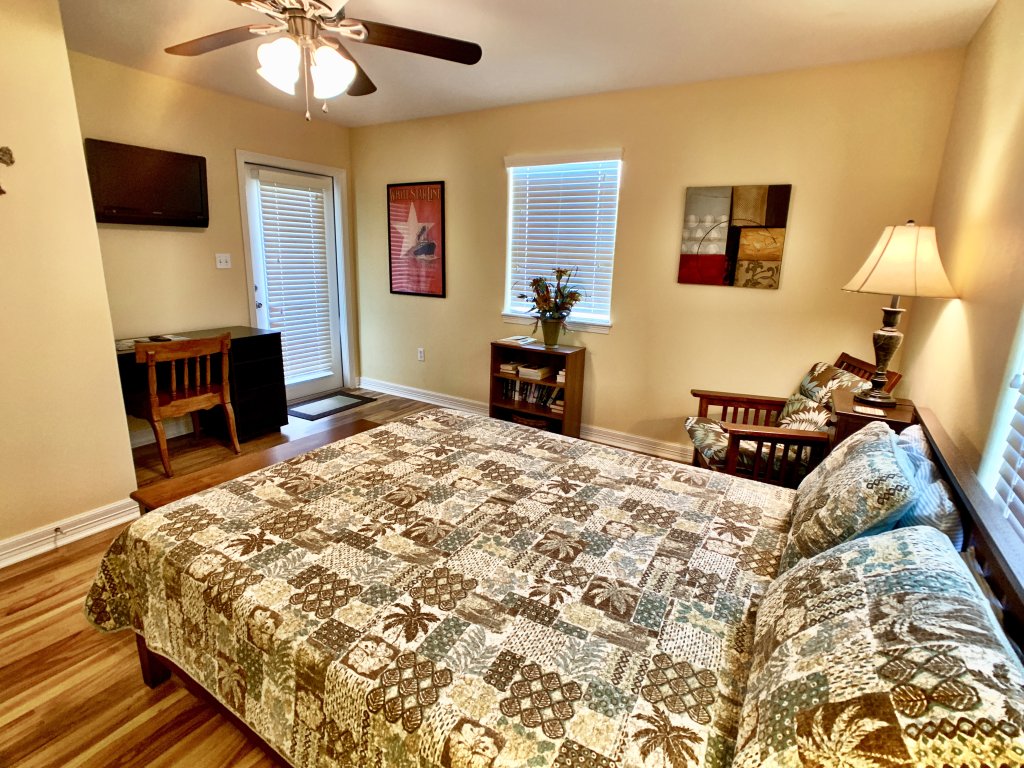 Mi Casa Del Mar Vacation Rental in Gilchrist - RedAwning