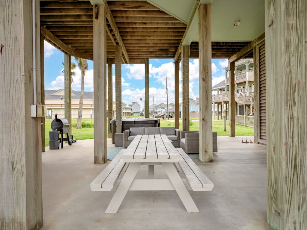 Mimosa Cove Vacation Rental in Texas - RedAwning