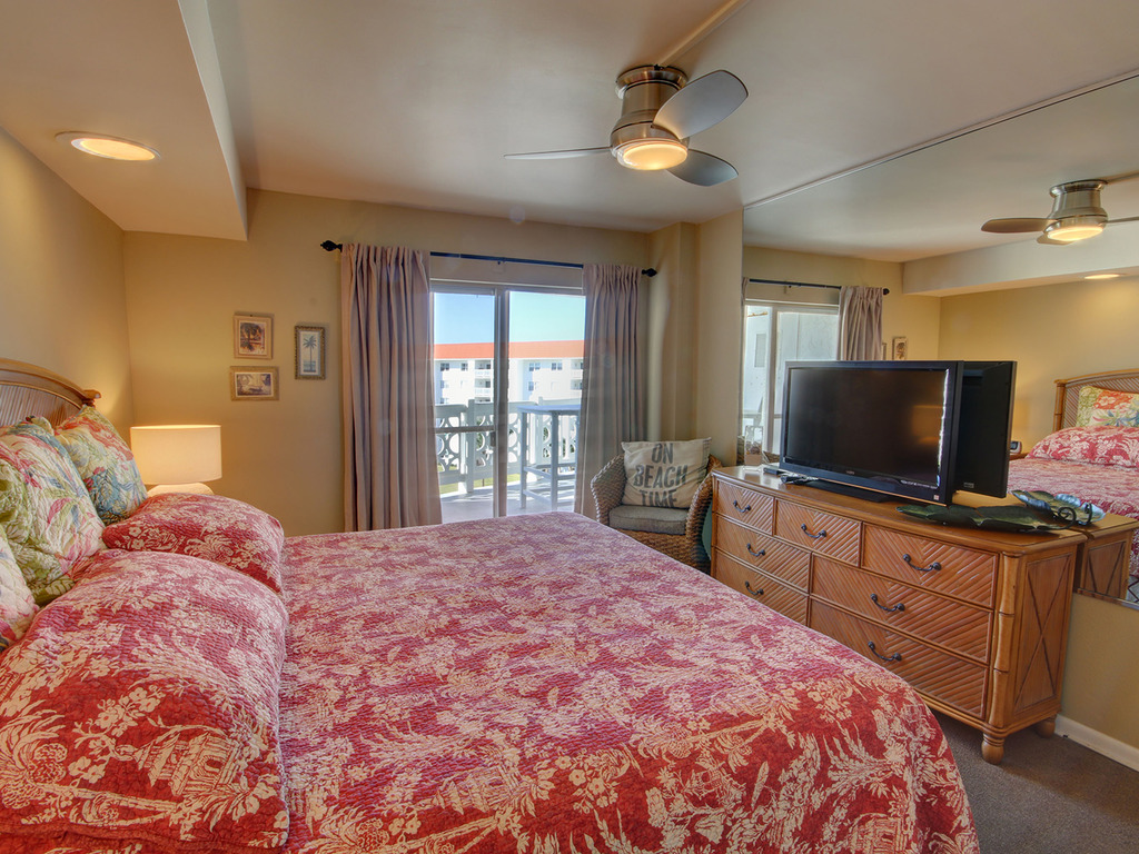 165 El Matador Vacation Rental in Fort Walton Beach - RedAwning