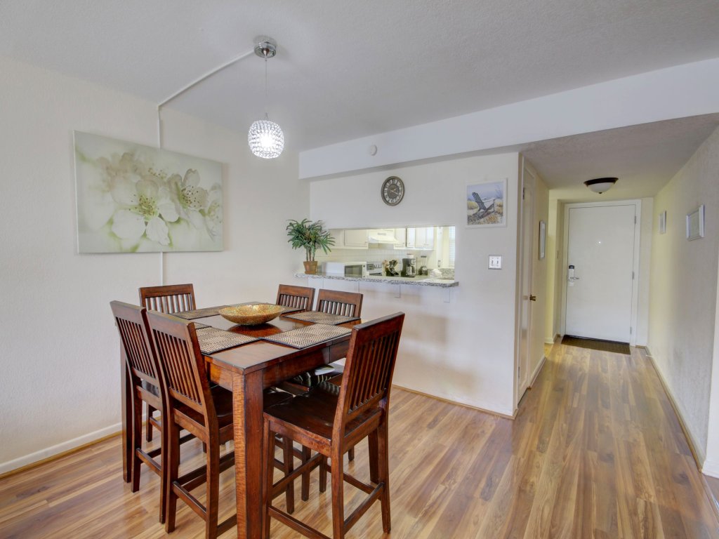 143 El Matador Vacation Rental in Fort Walton Beach - RedAwning