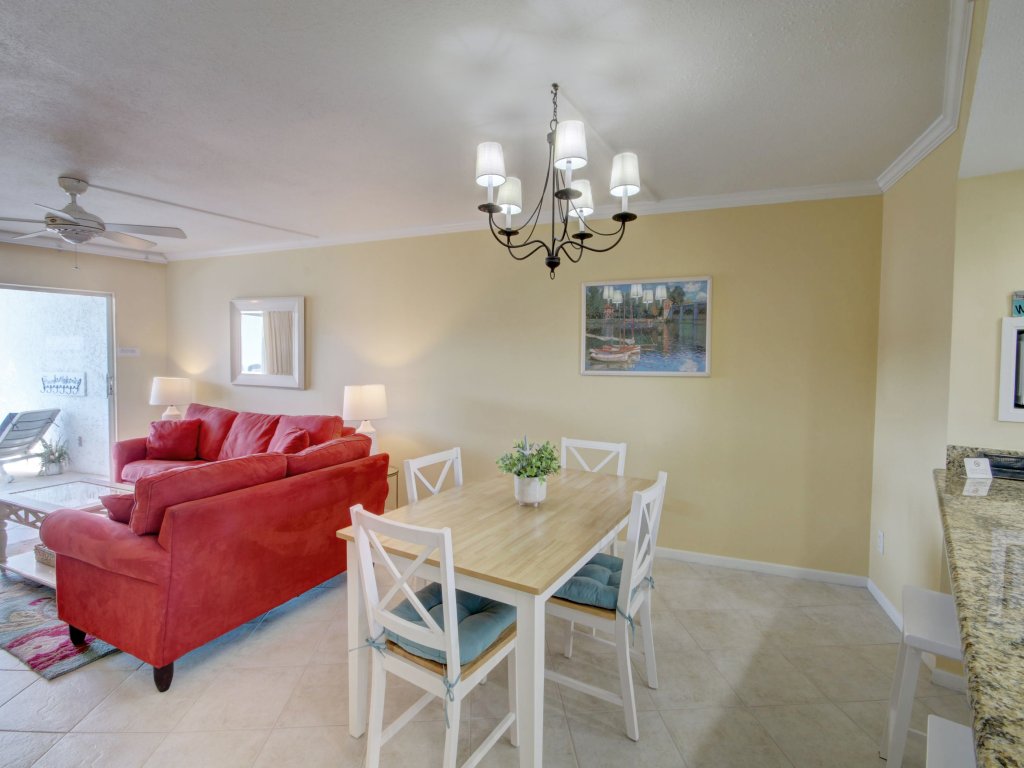 255 El Matador Vacation Rental in Fort Walton Beach - RedAwning