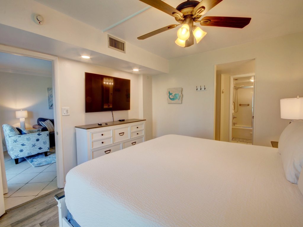 317 El Matador Vacation Rental in Fort Walton Beach - RedAwning