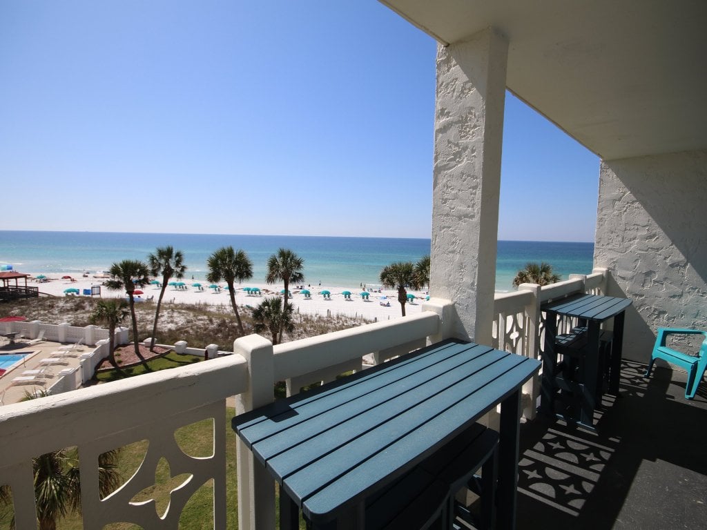 447 El Matador Vacation Rental in Fort Walton Beach - RedAwning