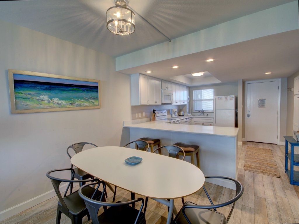 423 El Matador Vacation Rental in Fort Walton Beach - RedAwning