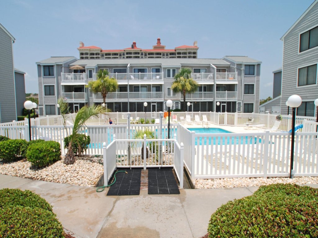 Sea Cloisters 102F Vacation Rental in North Myrtle Beach - RedAwning